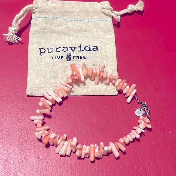 Pure Vida - Limited Edition Pink Shell Bracelet - Picture 2 of 2
